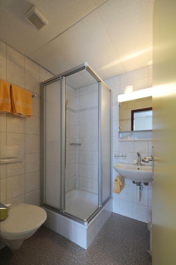 Hotel Krone Budget Ленк Экстерьер фото